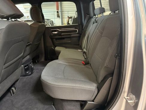 Certified 2024 RAM 2500 Big Horn w/ Night Edition AWD/4WD image 33