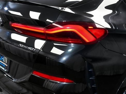 Used 2023 BMW X6 xDrive40i w/ M Sport Package image 94