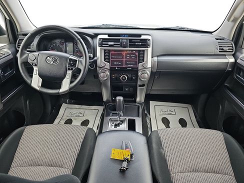 Used 2024 Toyota 4Runner SR5 RWD image 10