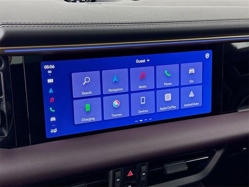 Used 2024 Porsche Macan 4 Electric image 18