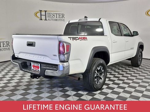 Used 2020 Toyota Tacoma TRD Off-Road AWD/4WD image 4