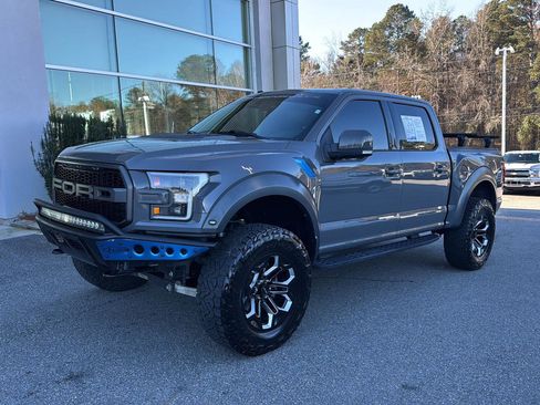 Used 2018 Ford F150 Raptor w/ Equipment Group 802A Luxury image 2