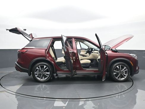 Used 2024 INFINITI QX60 Luxe w/ Vision Package image 26