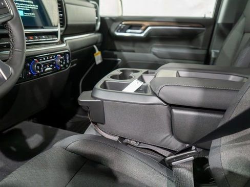 New 2026 Chevrolet Silverado 1500 LT image 14