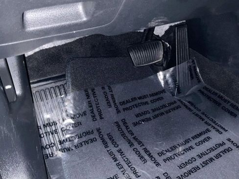 Used 2023 Hyundai Santa Fe SEL image 37