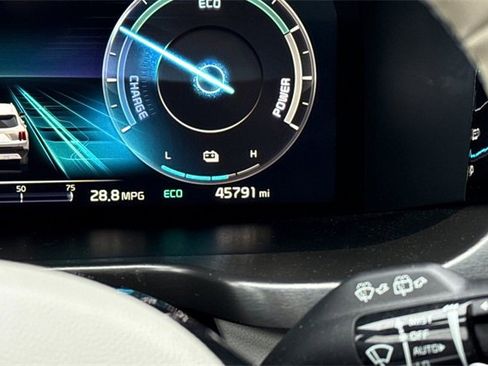 Certified 2023 Kia Sorento SX Prestige w/ Panoramic Sunroof Package image 36