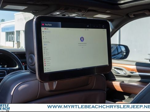 Used 2024 GMC Yukon Denali Ultimate image 15