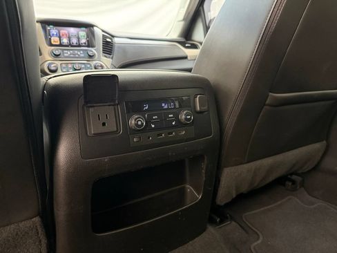 Used 2019 GMC Yukon XL Denali w/ Denali Ultimate Package AWD/4WD image 19