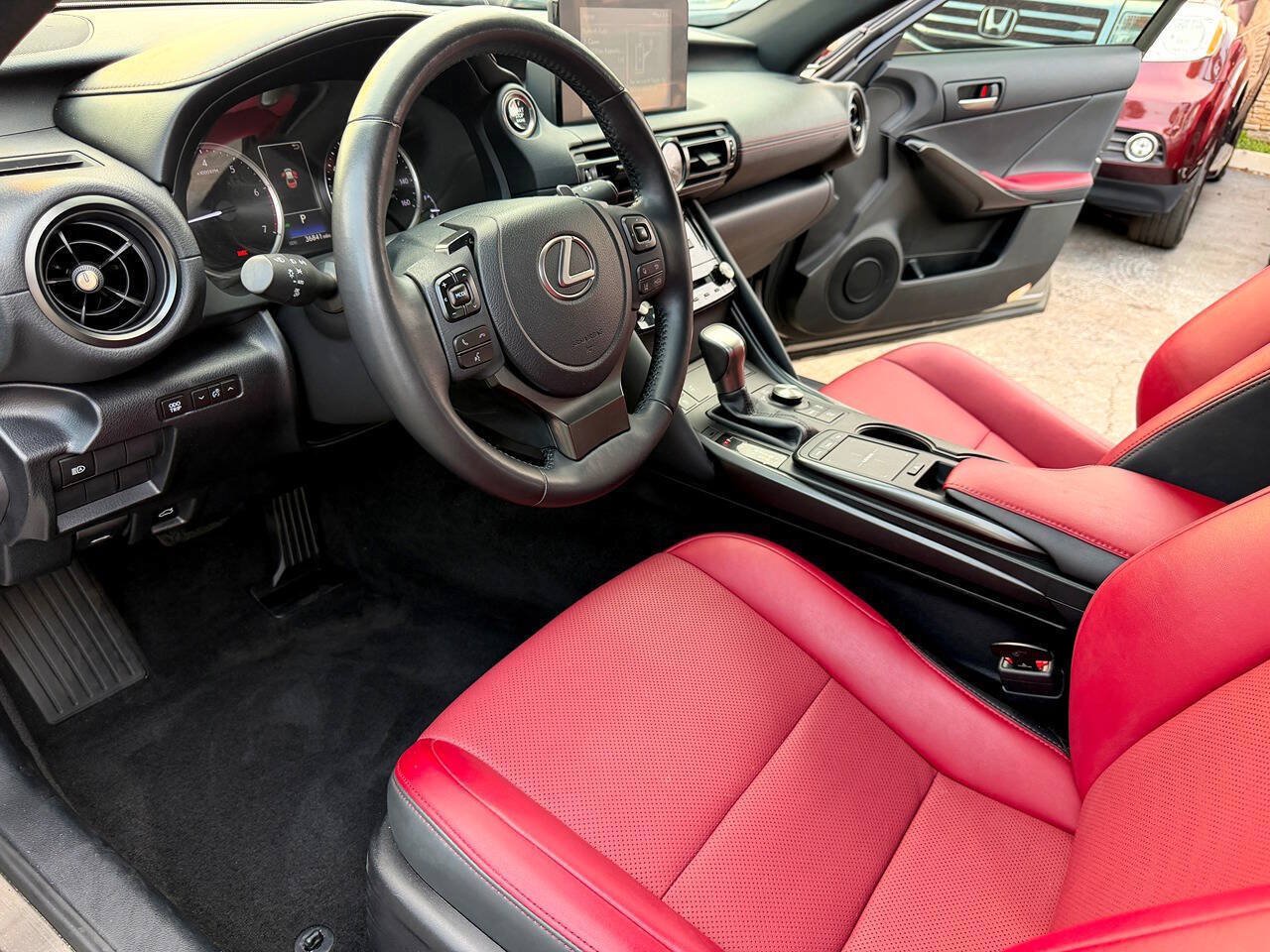 Used 2023 Lexus IS 300 w/ Comfort Package RWD image 22