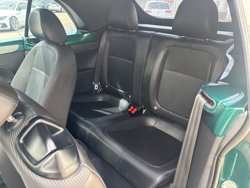 Used 2017 Volkswagen Beetle 1.8T Classic image 13