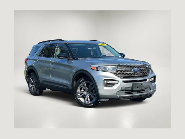 Used 2022 Ford Explorer XLT w/ Equipment Group 202A RWD image 1
