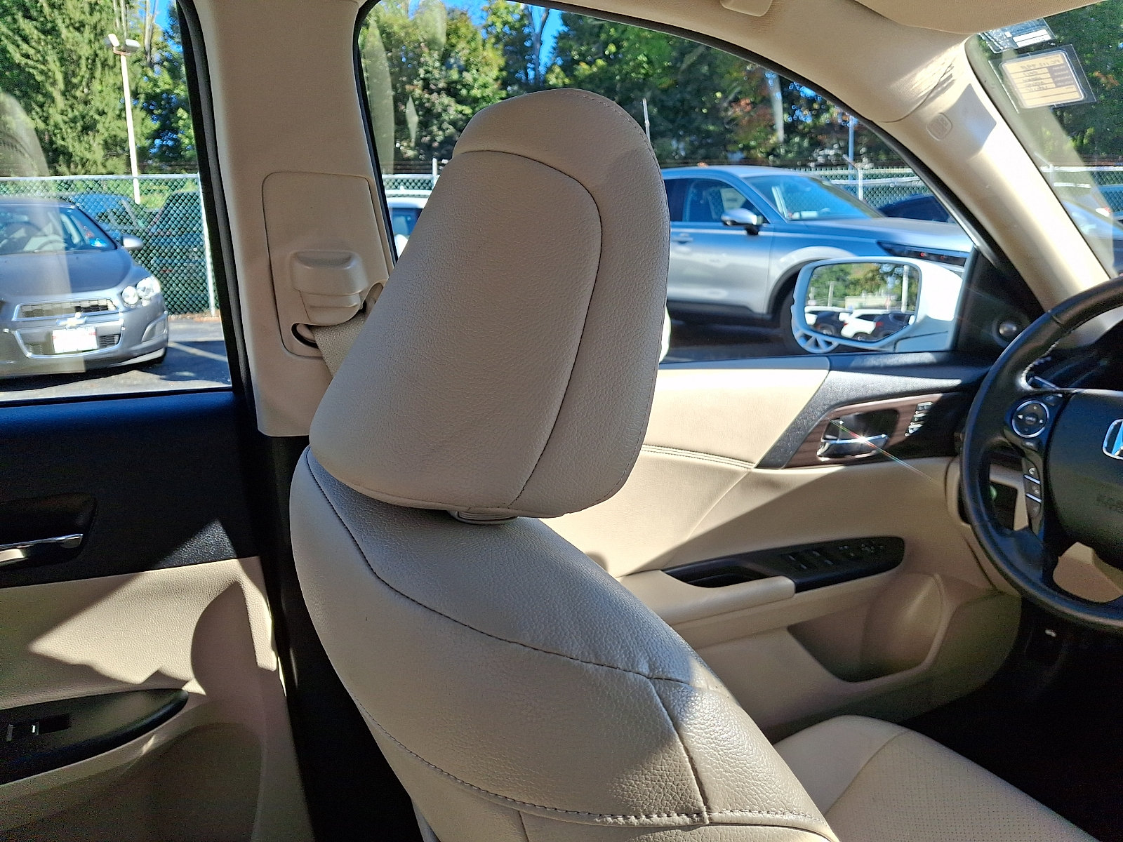 Certified 2017 Honda Accord EX-L image 13