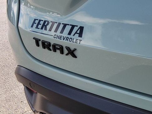 Certified 2024 Chevrolet Trax RS w/ Sunroof Package FWD image 32