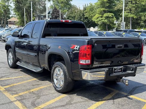 Used 2013 GMC Sierra 1500 SLE w/ Power Tech Package AWD/4WD image 8