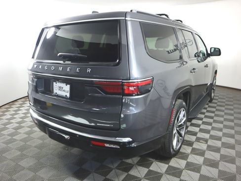 Used 2023 Jeep Wagoneer Series II w/ Premium Group I image 5