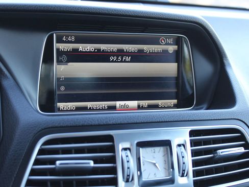 Used 2014 Mercedes-Benz E 550 Coupe image 33