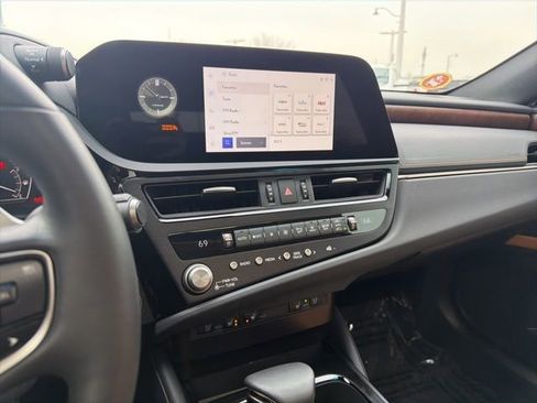 Used 2023 Lexus ES 350 w/ Premium Package image 30