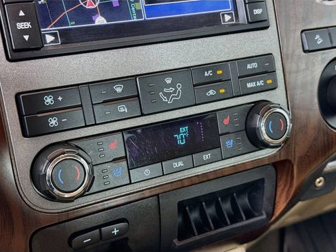 Used 2011 Ford F350 Lariat w/ Lariat Ultimate Pkg AWD/4WD image 16
