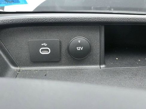 Used 2022 Ford Transit 350 XLT image 19