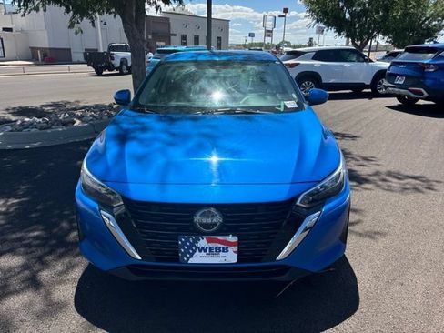 Used 2024 Nissan Sentra SV FWD image 2