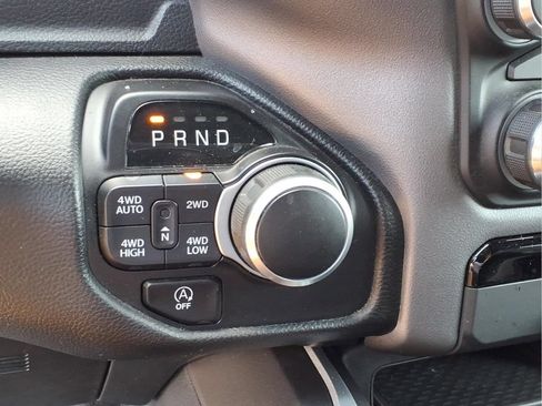 Used 2023 RAM 1500 Big Horn AWD/4WD image 8