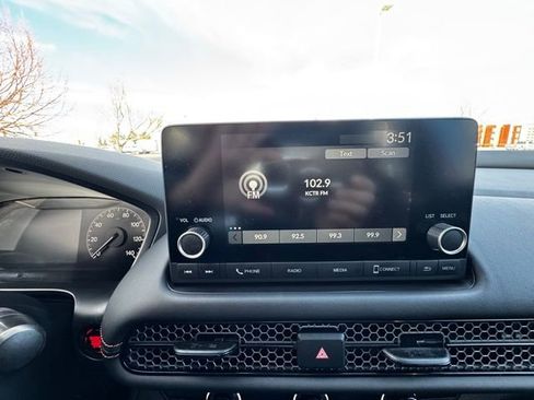 Used 2025 Honda HR-V Sport image 26