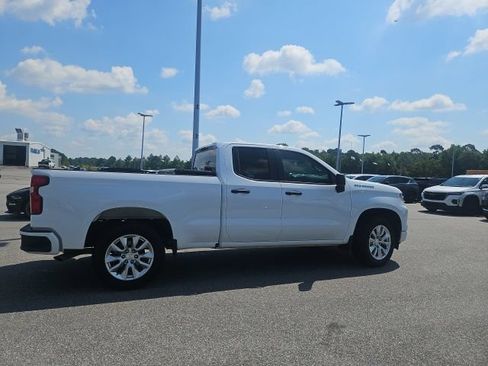 Used 2024 Chevrolet Silverado 1500 Custom RWD image 8