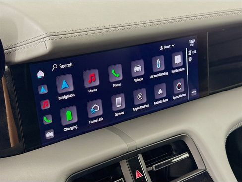 Used 2023 Porsche Taycan 4S image 18