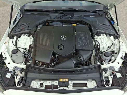 Used 2023 Mercedes-Benz C 300 4MATIC Sedan image 29
