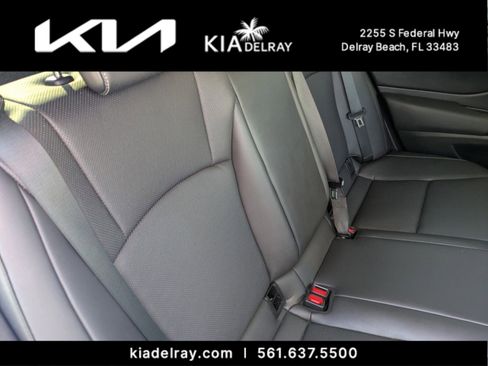 Used 2022 Lexus ES 300h image 31