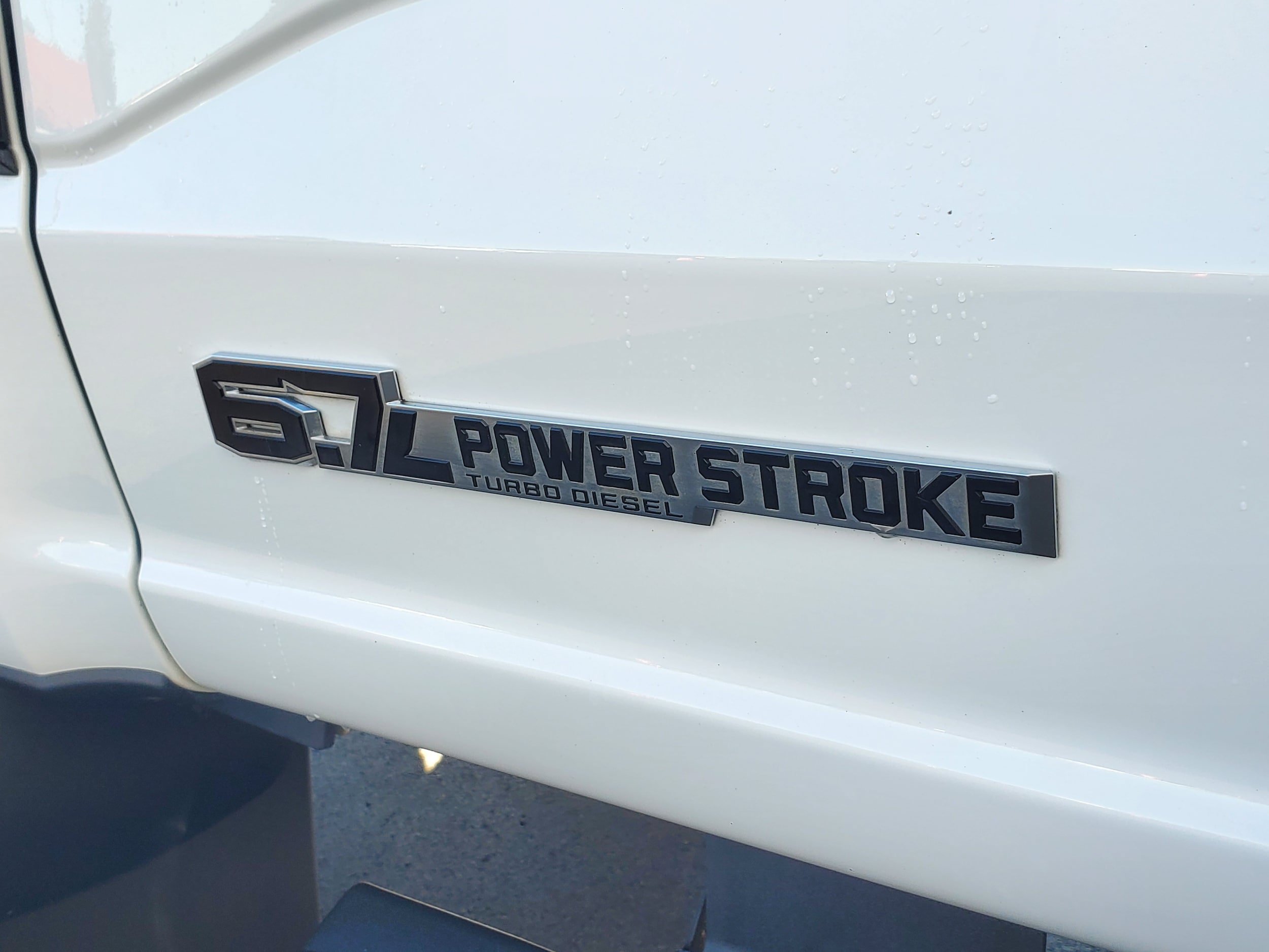 Used 2024 Ford F350 XLT w/ Black Appearance Package AWD/4WD image 7