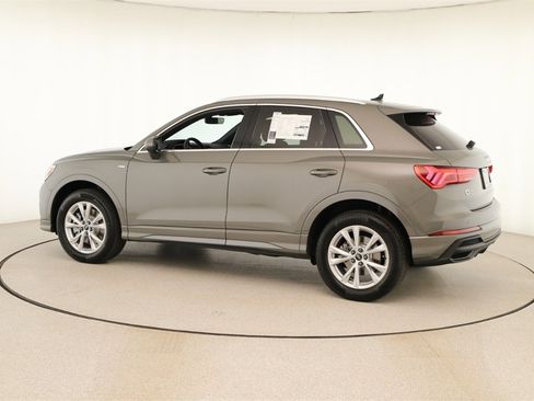 New 2025 Audi Q3 2.0T Premium image 3