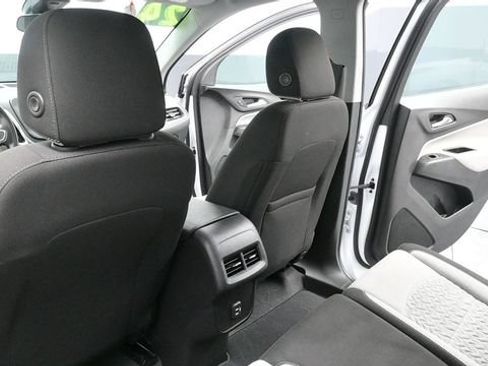 Used 2024 Chevrolet Equinox LS FWD image 21