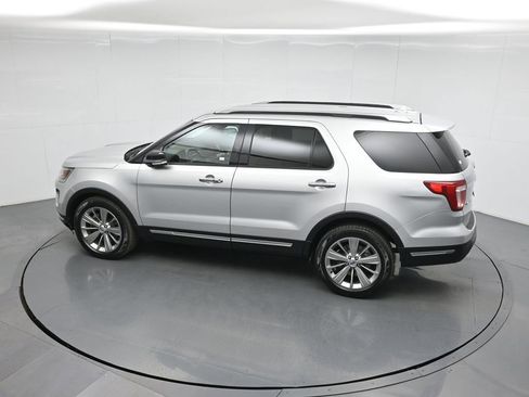Certified 2018 Ford Explorer Limited image 44