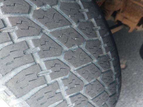 Used 2014 GMC Sierra 1500 SLE w/ SLE Value Package image 28