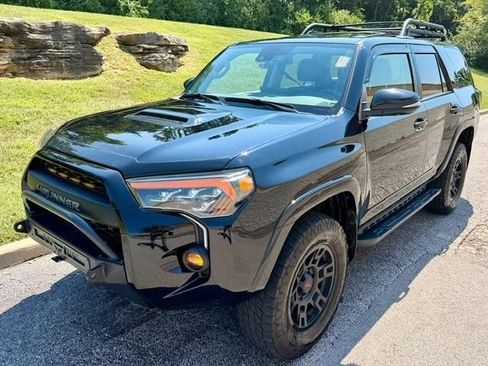 Used 2023 Toyota 4Runner TRD Pro AWD/4WD image 2
