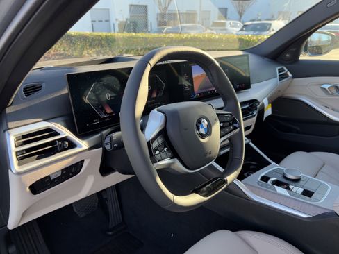 Used 2026 BMW 330i Sedan w/ Premium Package RWD image 16