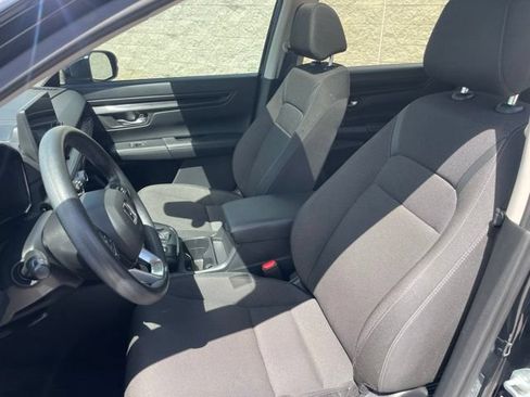 Used 2024 Honda CR-V EX image 12