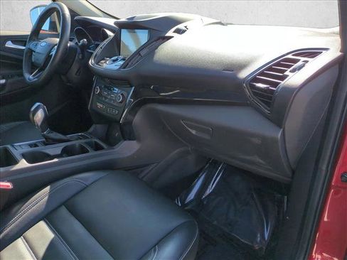 Used 2019 Ford Escape Titanium image 24