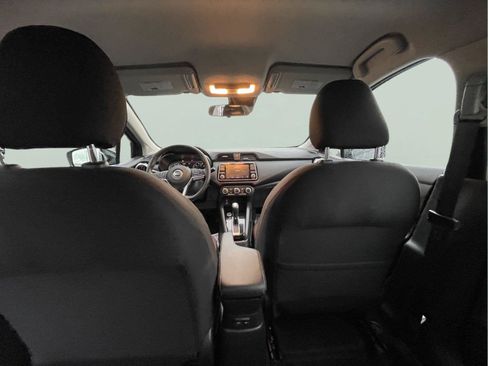 Used 2021 Nissan Versa SR FWD image 17