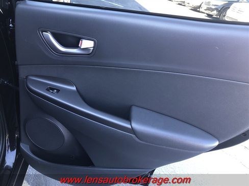 Used 2021 Hyundai Kona Ultimate AWD/4WD image 20
