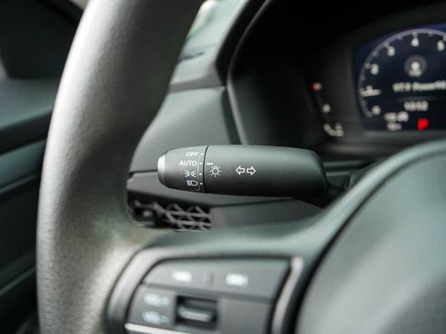 Used 2023 Honda Accord LX image 32