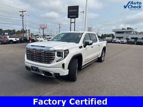 Certified 2024 GMC Sierra 1500 Denali image 3