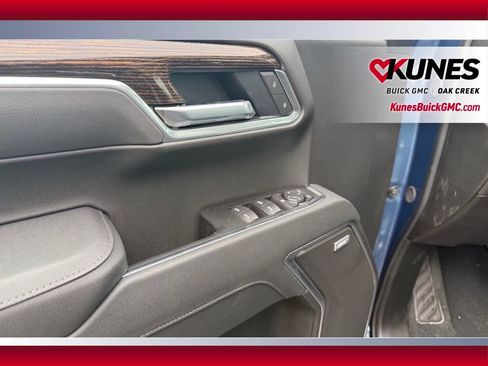 New 2026 GMC Sierra 1500 Elevation w/ Elevation Premium Package AWD/4WD image 8