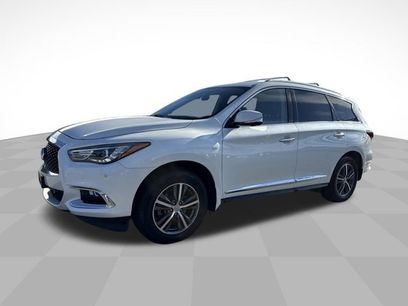 Used 2019 INFINITI QX60 Luxe w/ Essential Package