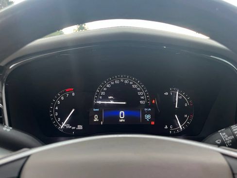 Used 2018 Cadillac XT5 Luxury w/ Driver Awareness Package FWD image 26
