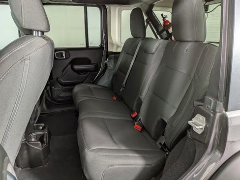 Used 2020 Jeep Wrangler Unlimited Sport S image 23