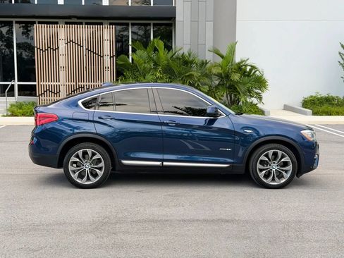 Used 2017 BMW X4 xDrive28i AWD/4WD image 4
