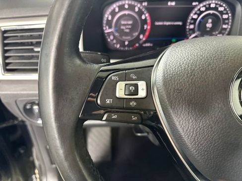 Used 2019 Volkswagen Atlas SEL Premium image 15