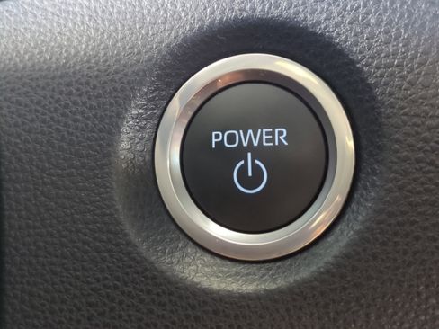 Used 2024 Toyota Corolla SE image 27